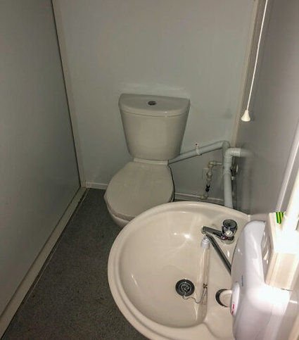 Container 20' bureau + cuisine et toilette – Image 4