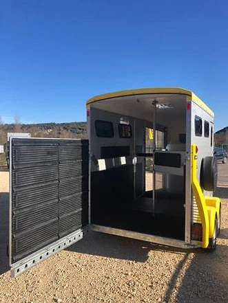 Böckmann PORTAX L-K Van 2 Places New – Image 6