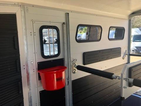 Böckmann PORTAX L-K Van 2 Places New – Image 5