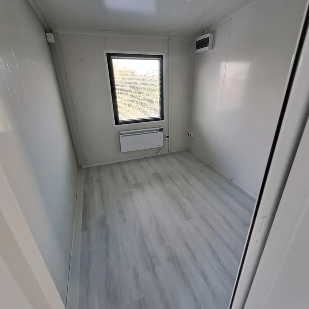 Bungalow Meublé avec Chalet de Jardin – Image 7