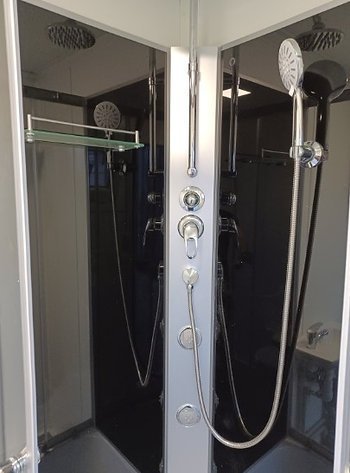 Conteneur Sanitaire WC Douche avec Chaudière et Fenêtre Inclinable – Image 4