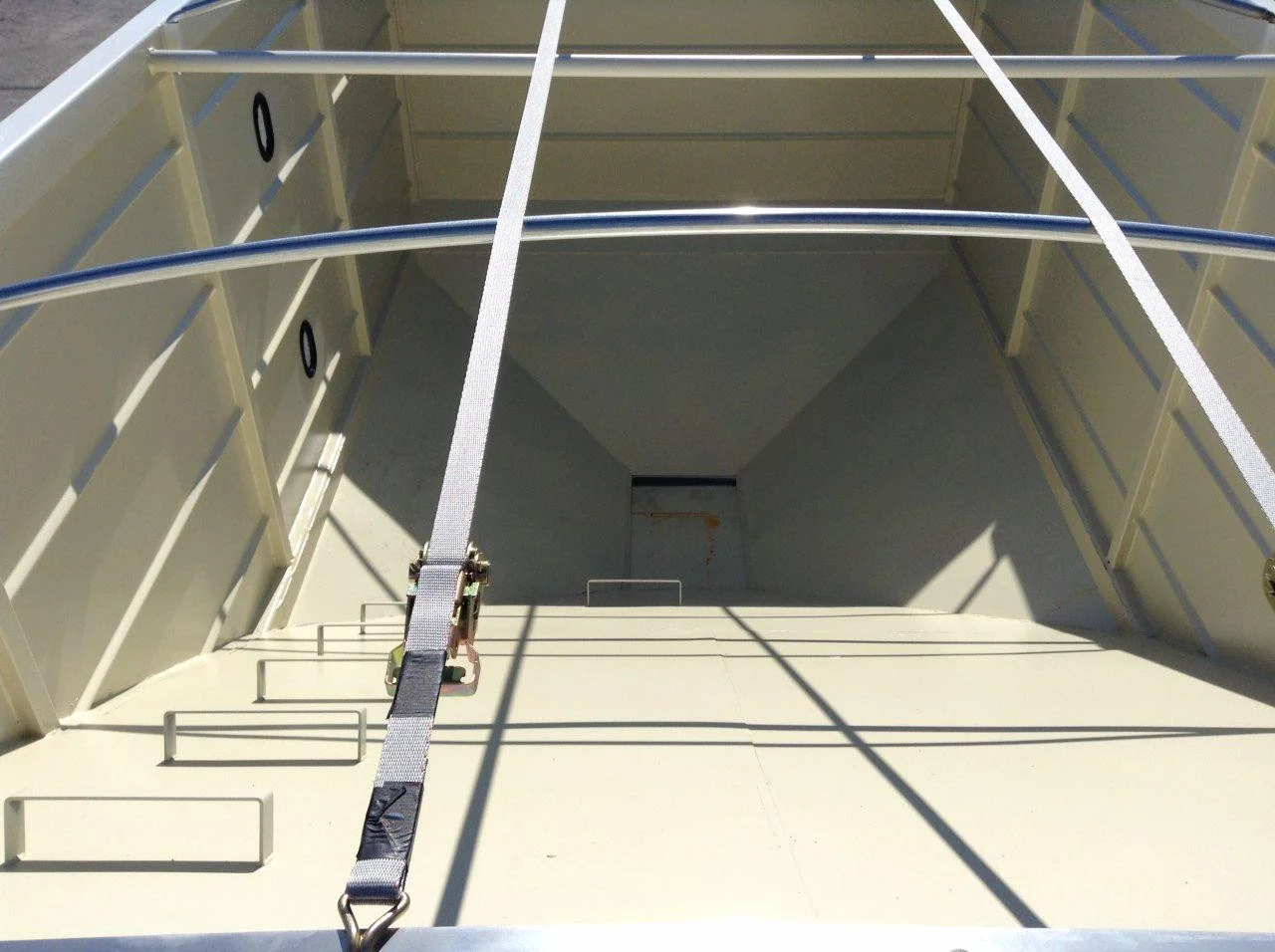 Remorque céréalière en acier Demco 2025 de 34 pi x 96 po – Image 10