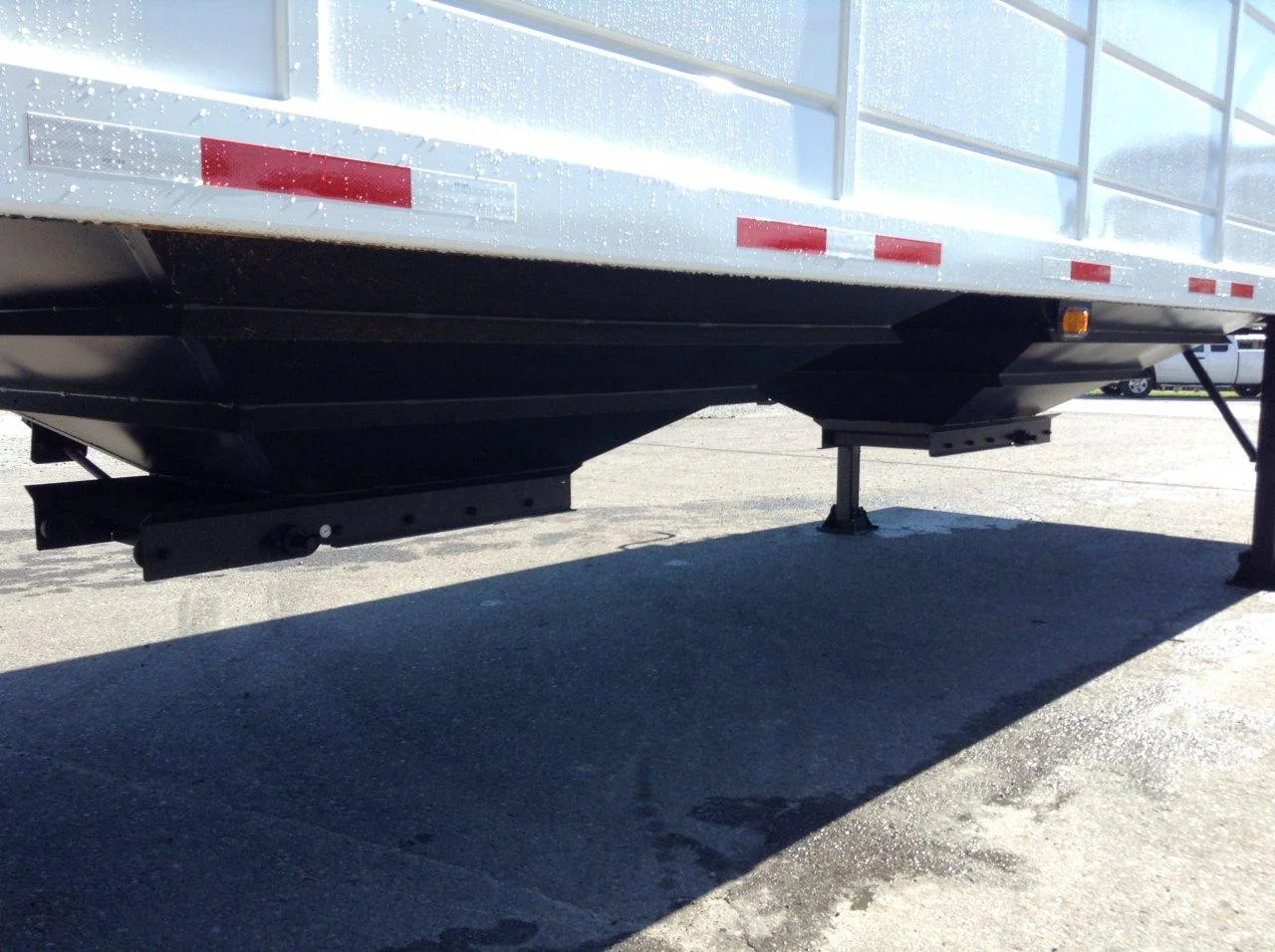 Remorque céréalière en acier Demco 2025 de 34 pi x 96 po – Image 9