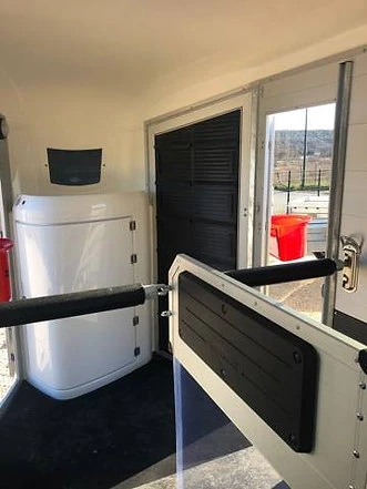 Böckmann PORTAX L-K Van 2 Places New – Image 8