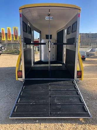 Böckmann PORTAX L-K Van 2 Places New – Image 2